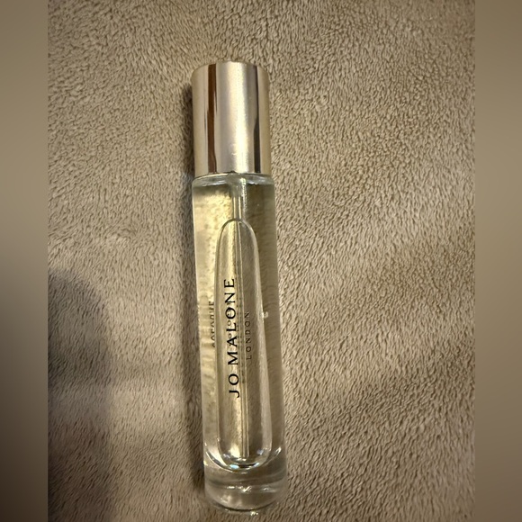 NEW💎Jo Malone London Frangipani Flower Cologne Perfume Large Travel Spray 10ml - Picture 2 of 3